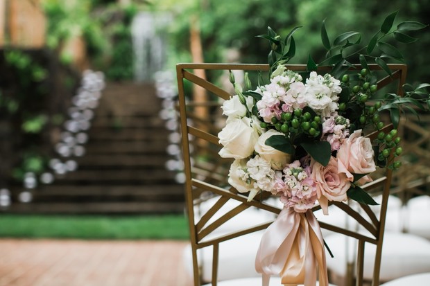 A Dreamy Secret Garden Wedding in Hawaii